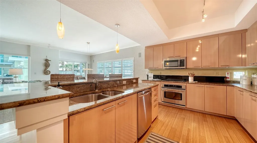 6512 Midnight Pass Road Sarasota FL 34242