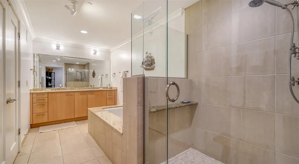 6512 Midnight Pass Road Sarasota FL 34242