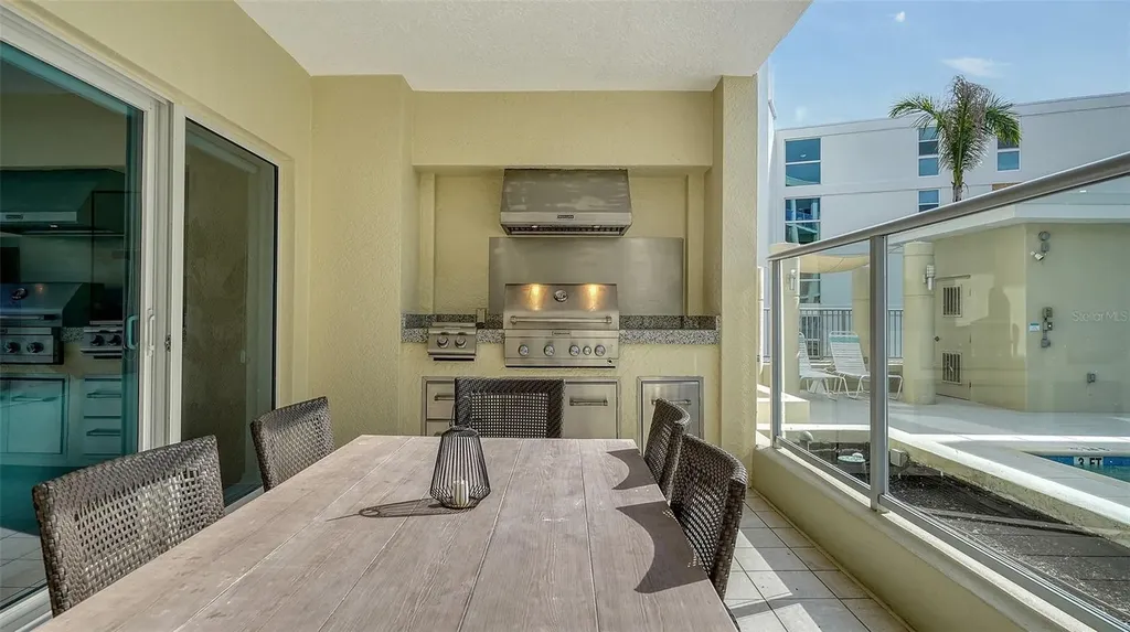 6512 Midnight Pass Road Sarasota FL 34242