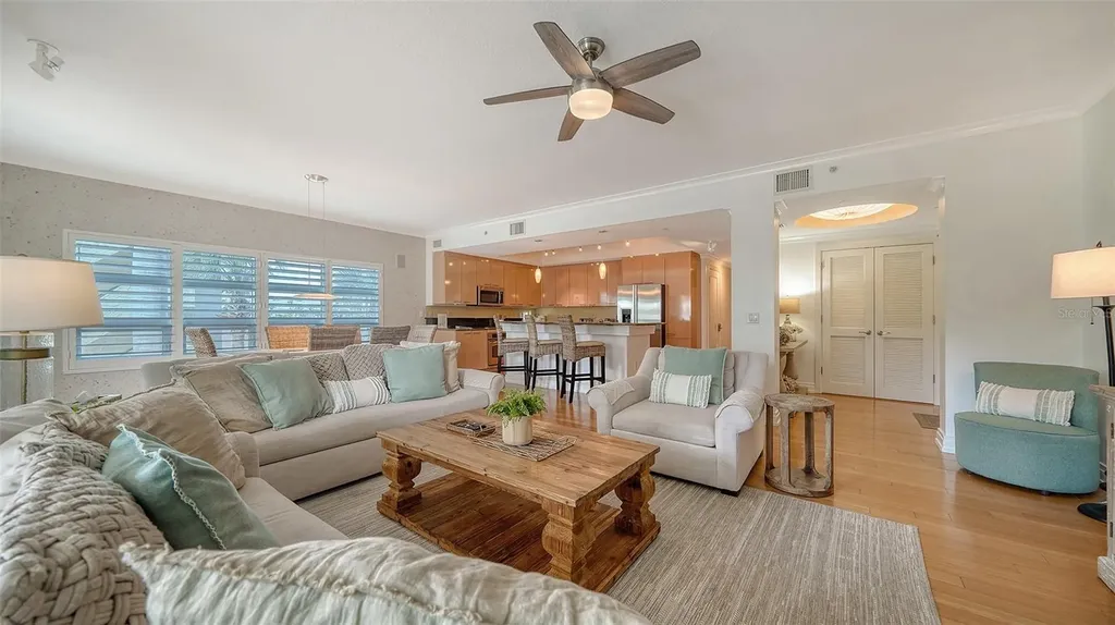 6512 Midnight Pass Road Sarasota FL 34242