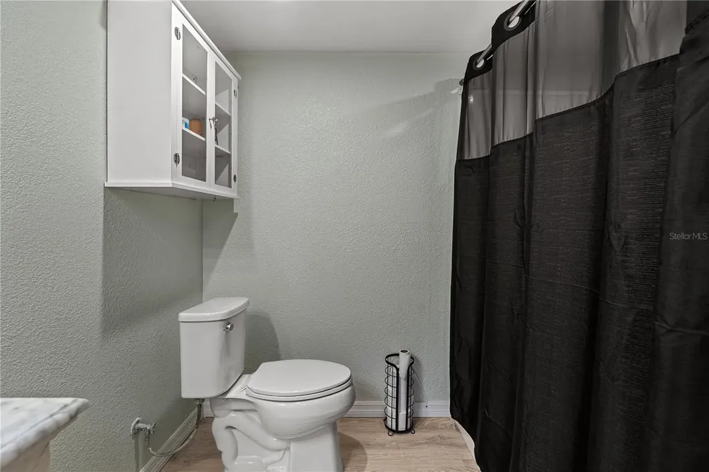 2280 N C 470 Lake Panasoffkee FL 33538