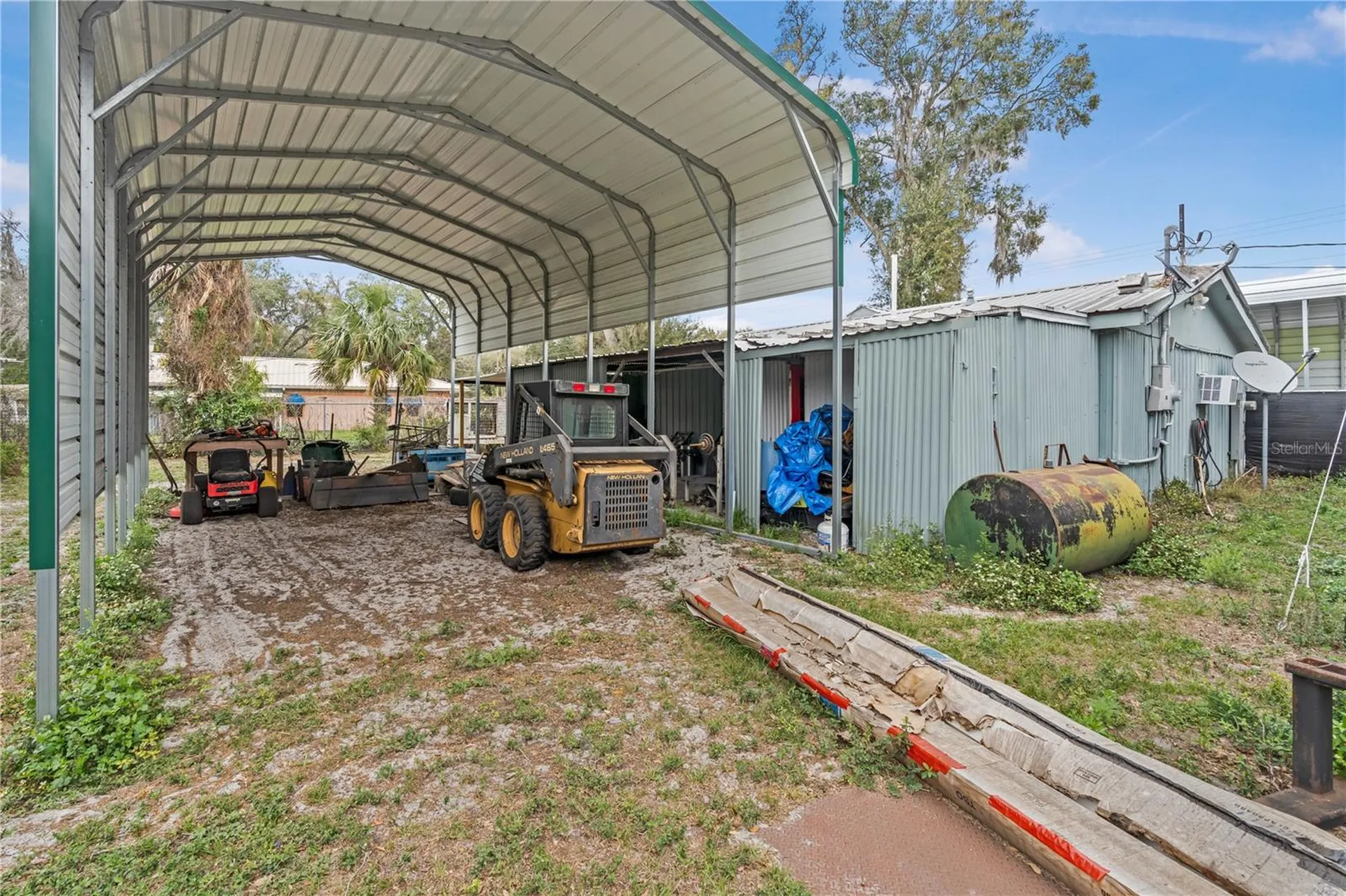 2280 N C 470 Lake Panasoffkee FL 33538