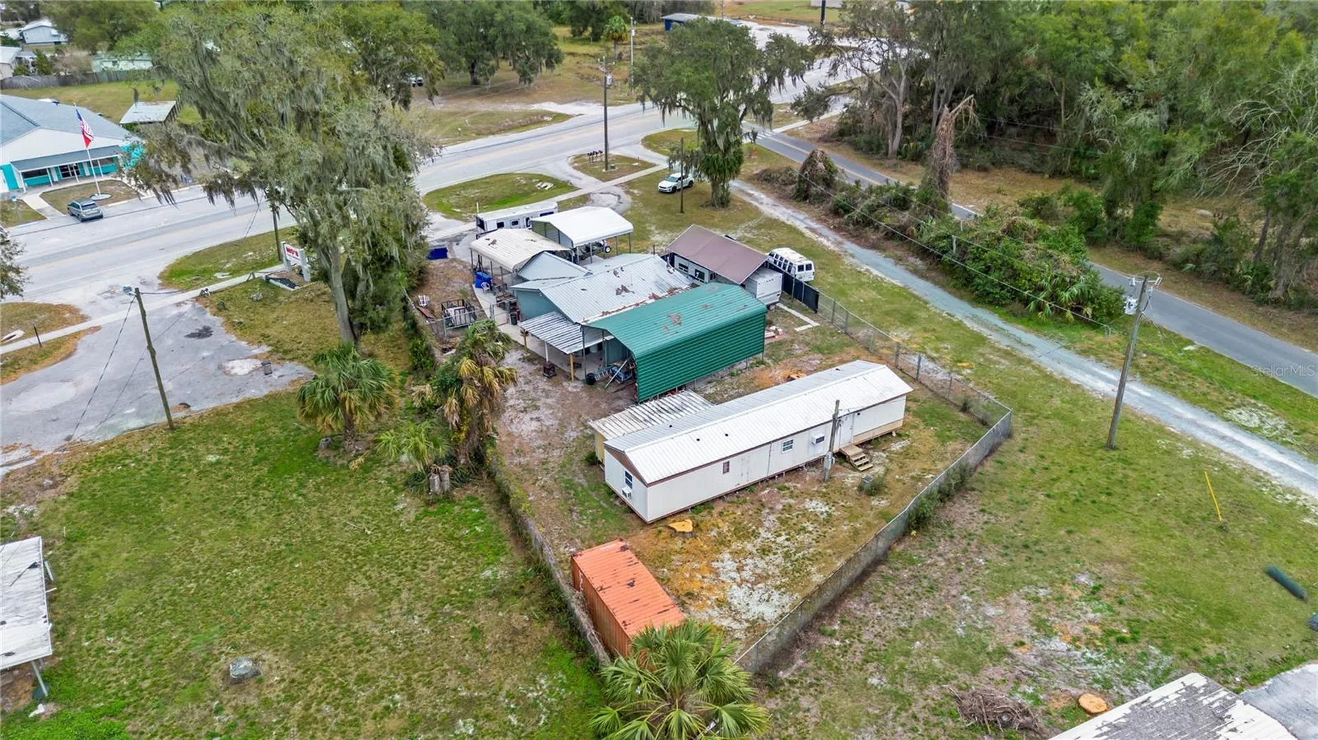 2280 N C 470 Lake Panasoffkee FL 33538