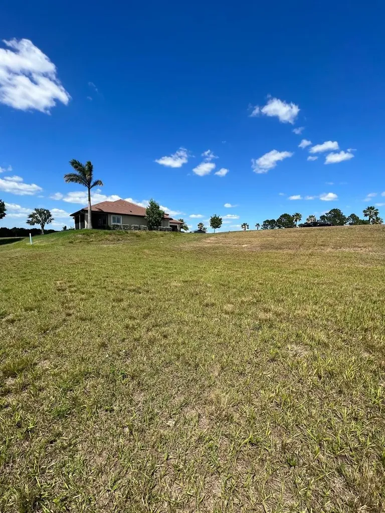 828 Water Fern Trail Drive Auburndale FL 33823