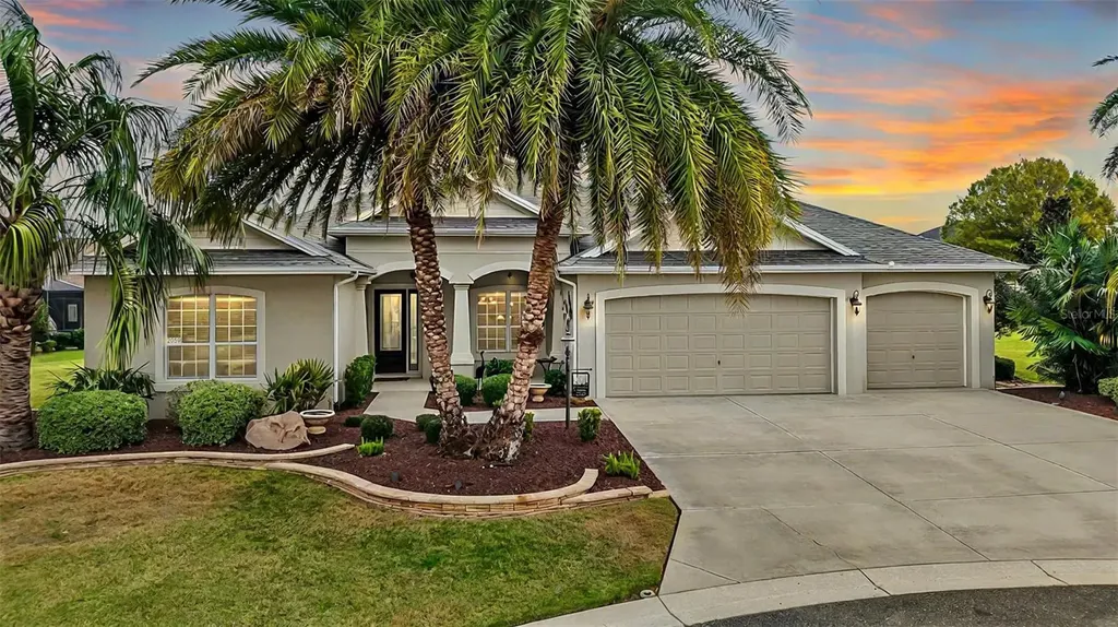 2059 Landings Lane The Villages FL 32162