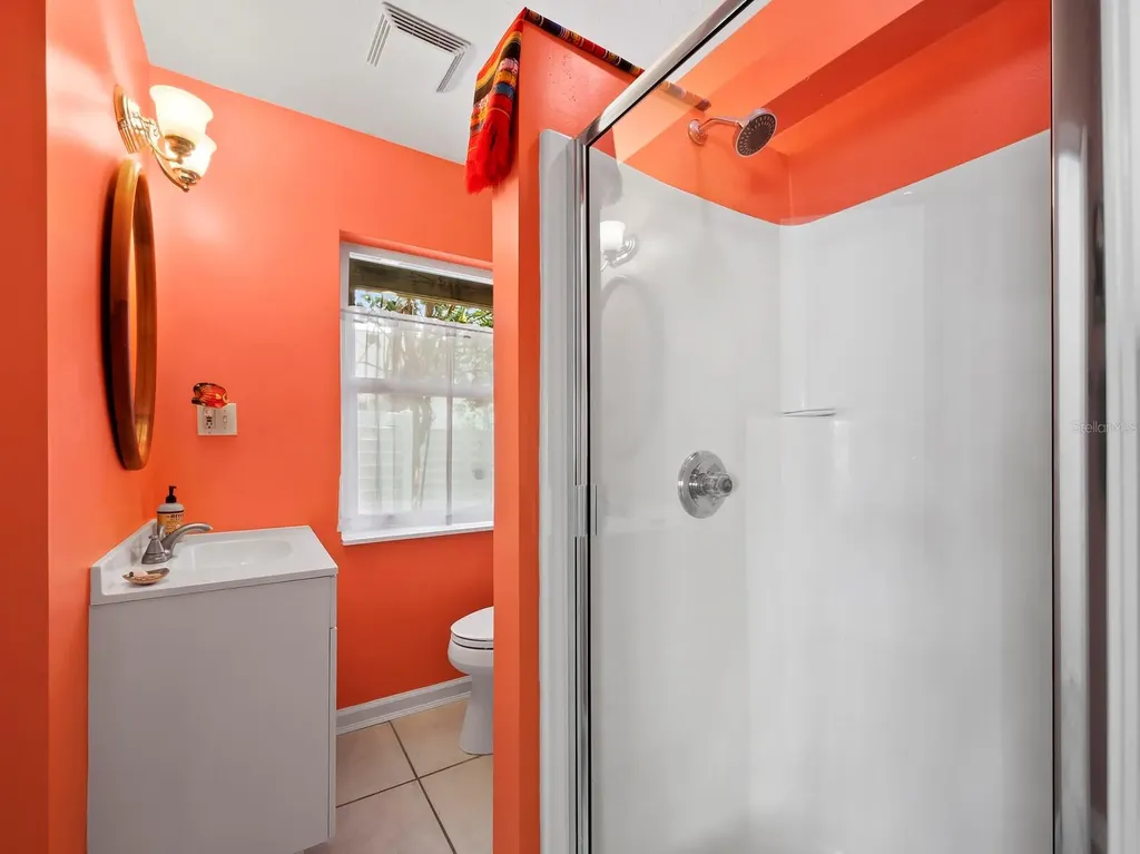 691 Linley Street Longboat Key FL 34228