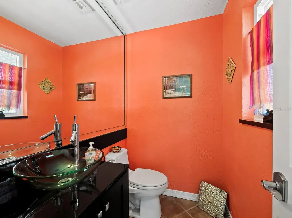691 Linley Street Longboat Key FL 34228