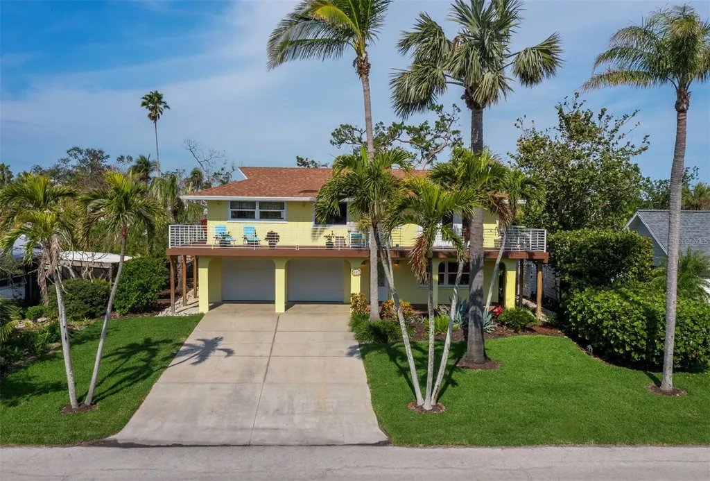 691 Linley Street Longboat Key FL 34228