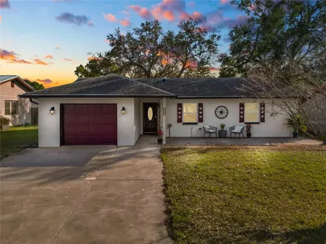 327 Corona Del Mar Street Lakeland FL 33809