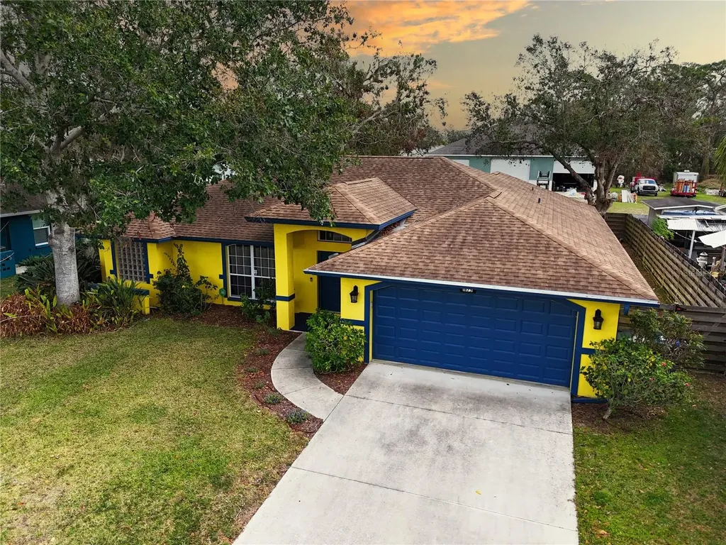 1875 Oak Branch Drive Sarasota FL 34232