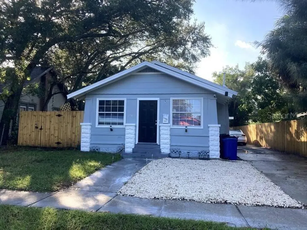 1743 Yale Street S St Petersburg FL 33712