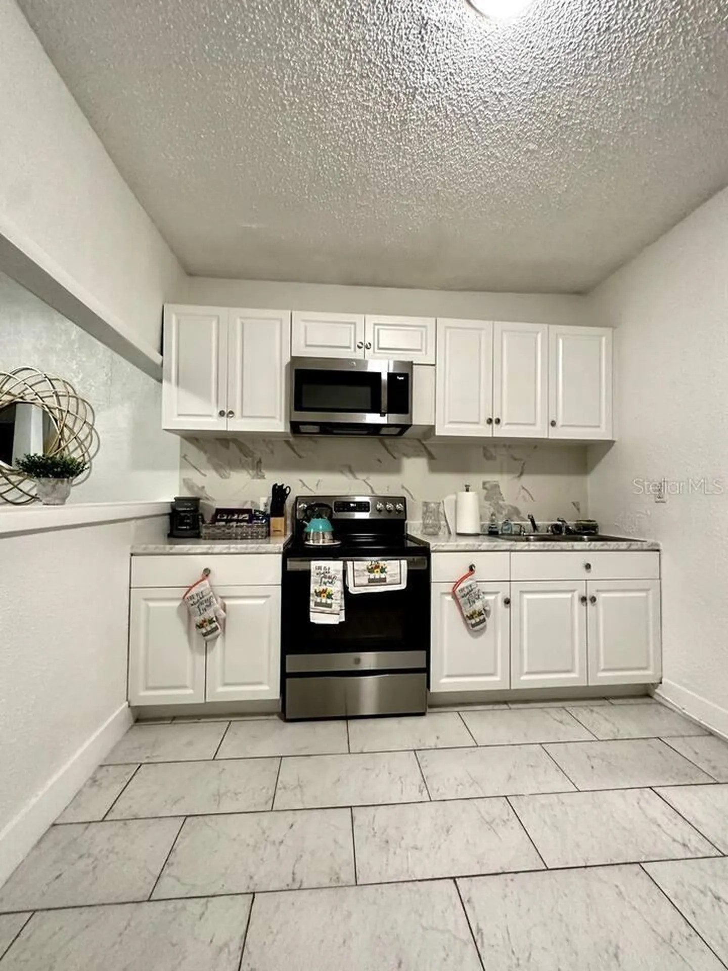 1743 Yale Street S St Petersburg FL 33712