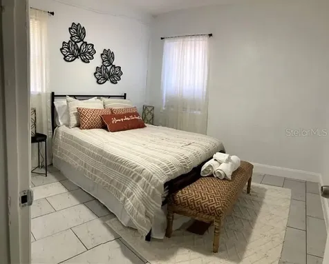 1743 Yale Street S St Petersburg FL 33712