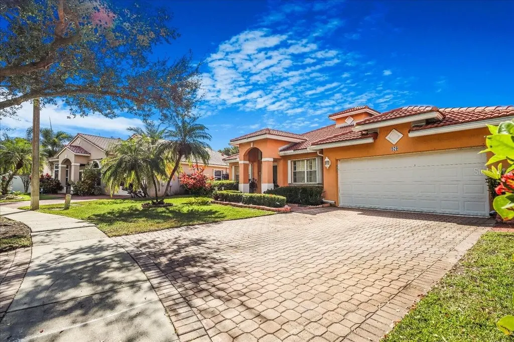 970 NW 184th Place Pembroke Pines FL 33029