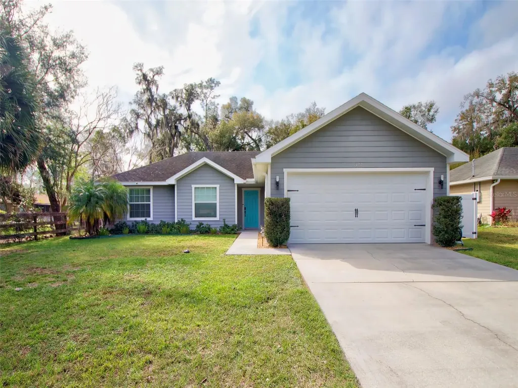 377 Columbus Avenue Orange City FL 32763