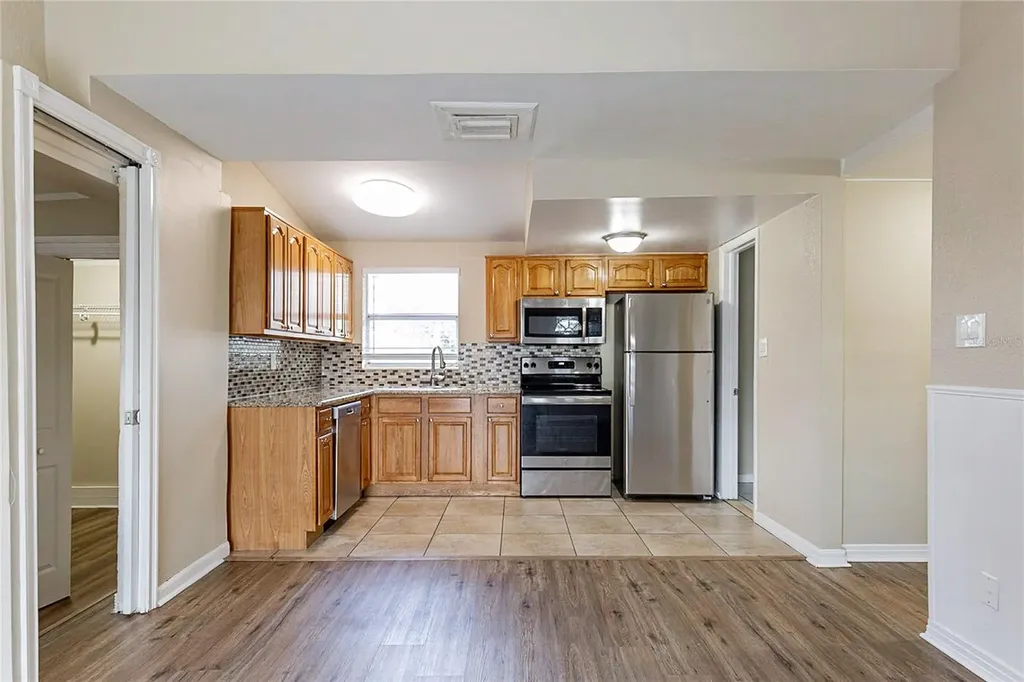 7216 E Emma Street Tampa FL 33610