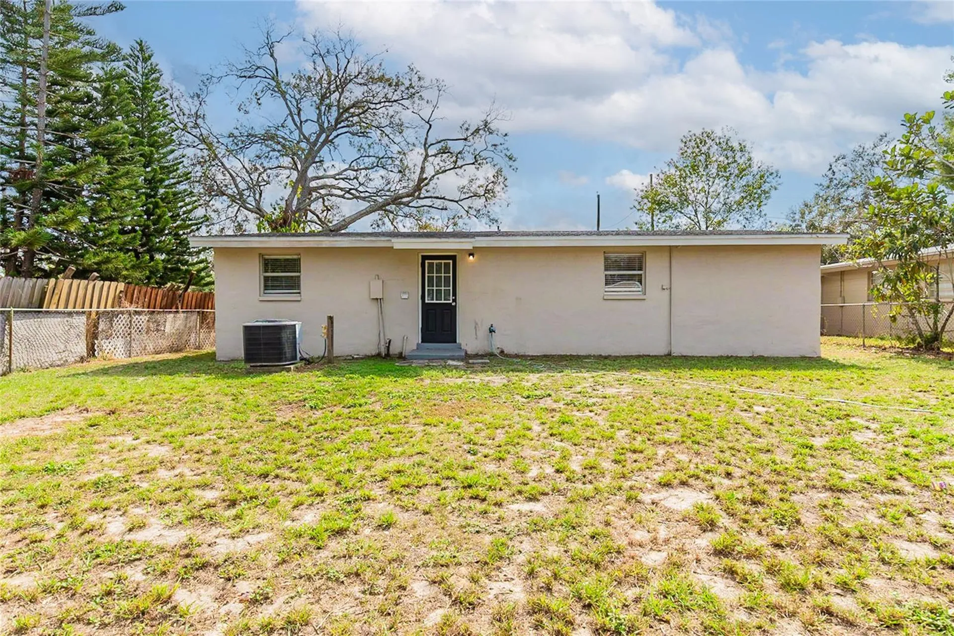 7216 E Emma Street Tampa FL 33610