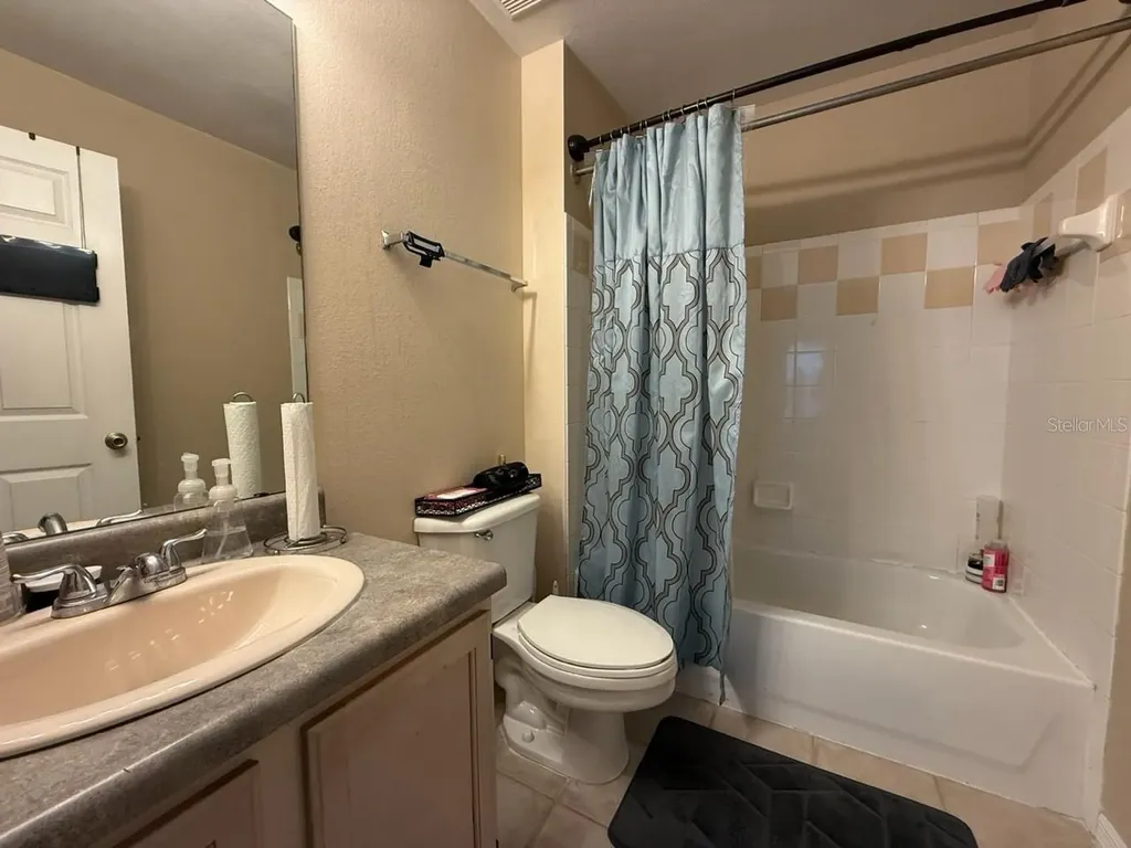 3307 Greenwich Village Boulevard Orlando FL 32835