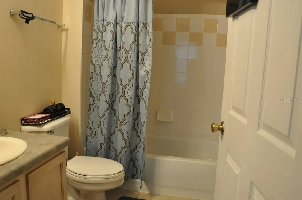 3307 Greenwich Village Boulevard Orlando FL 32835