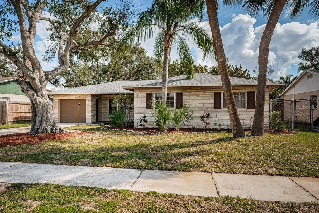 4807 Wynwood Drive Tampa FL 33615