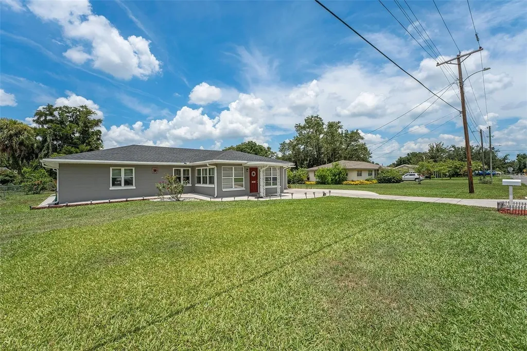 1075 8th Street NW Winter Haven FL 33881