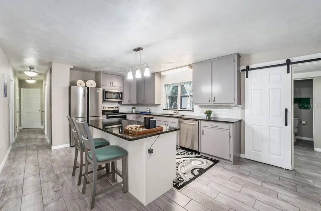 1075 8th Street NW Winter Haven FL 33881