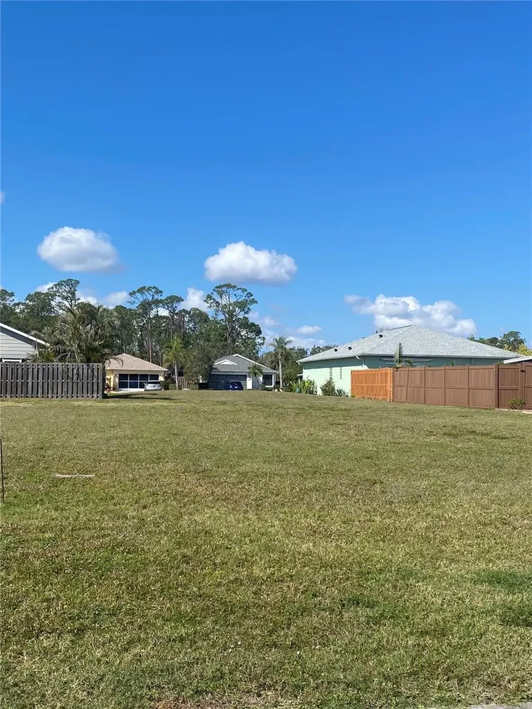 4280 Oak Terrace Circle Port Charlotte FL 33953