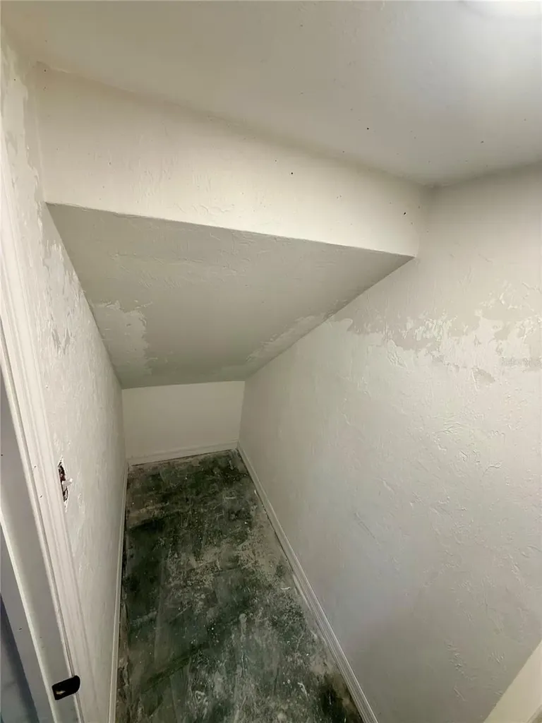 121 E Mckenzie Street Punta Gorda FL 33950