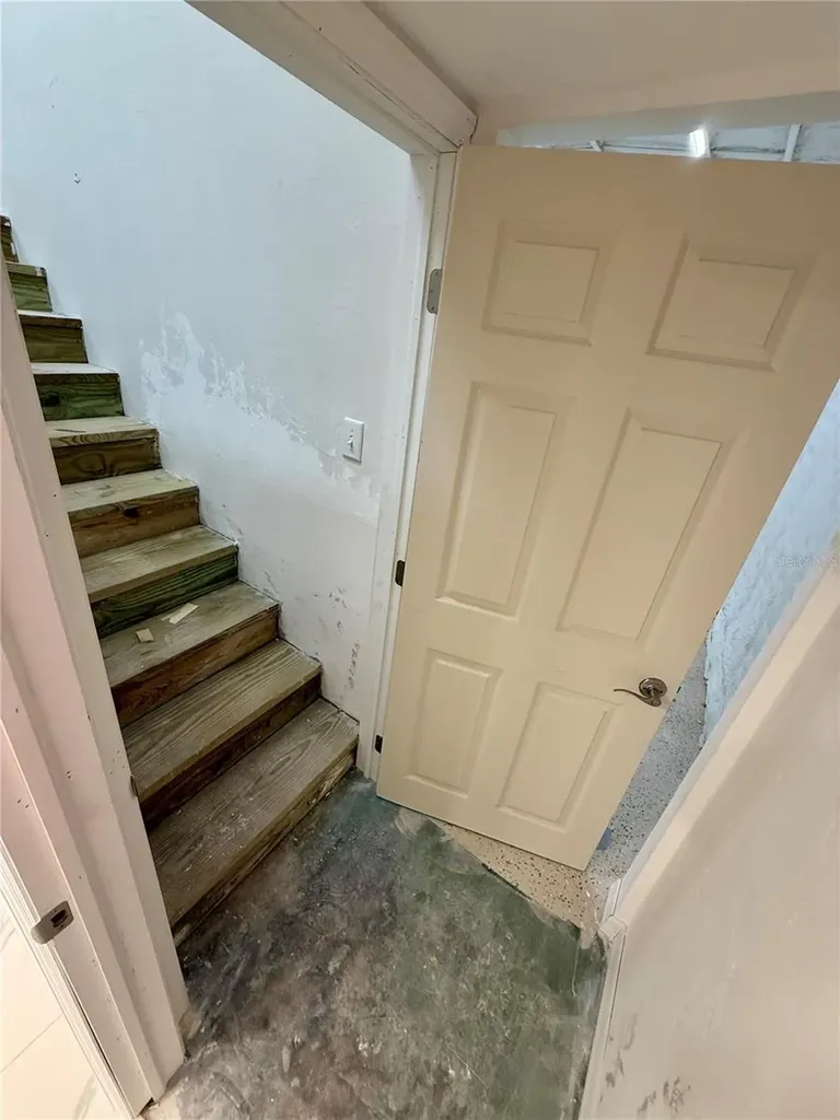 121 E Mckenzie Street Punta Gorda FL 33950