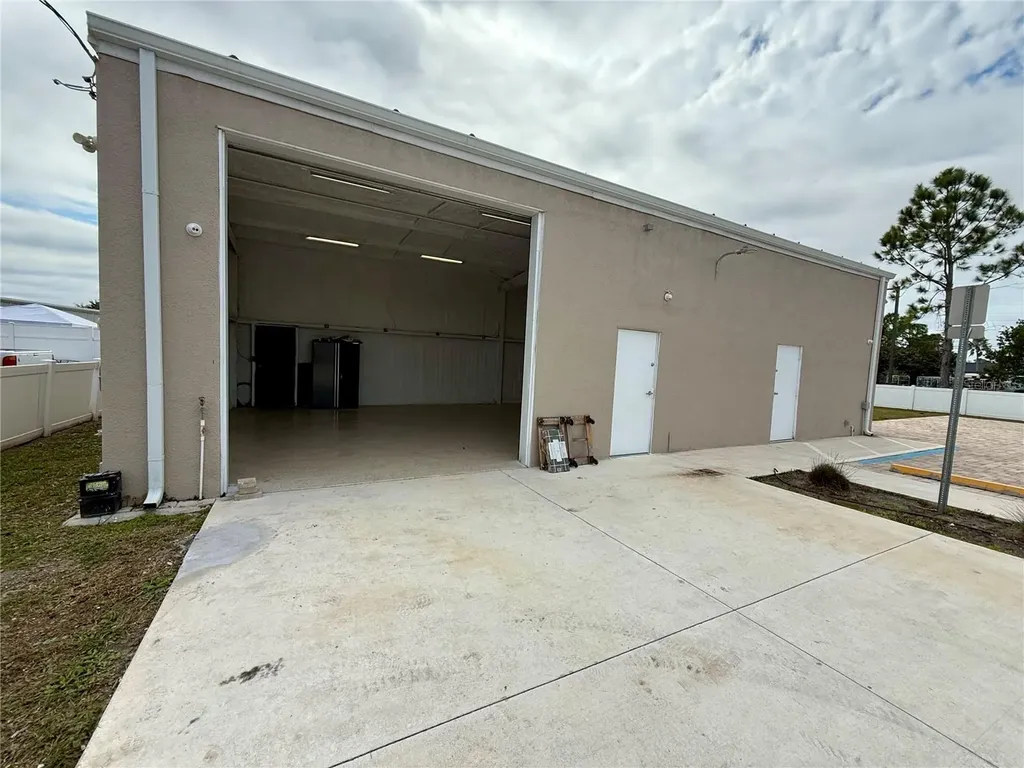 121 E Mckenzie Street Punta Gorda FL 33950