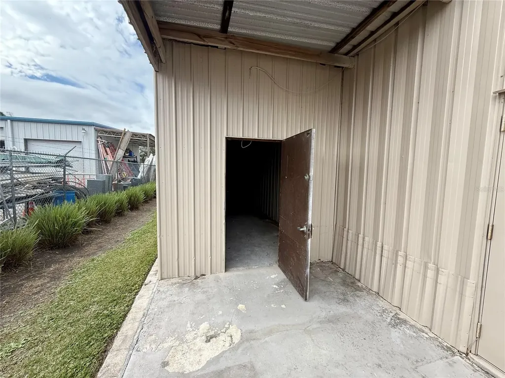 121 E Mckenzie Street Punta Gorda FL 33950