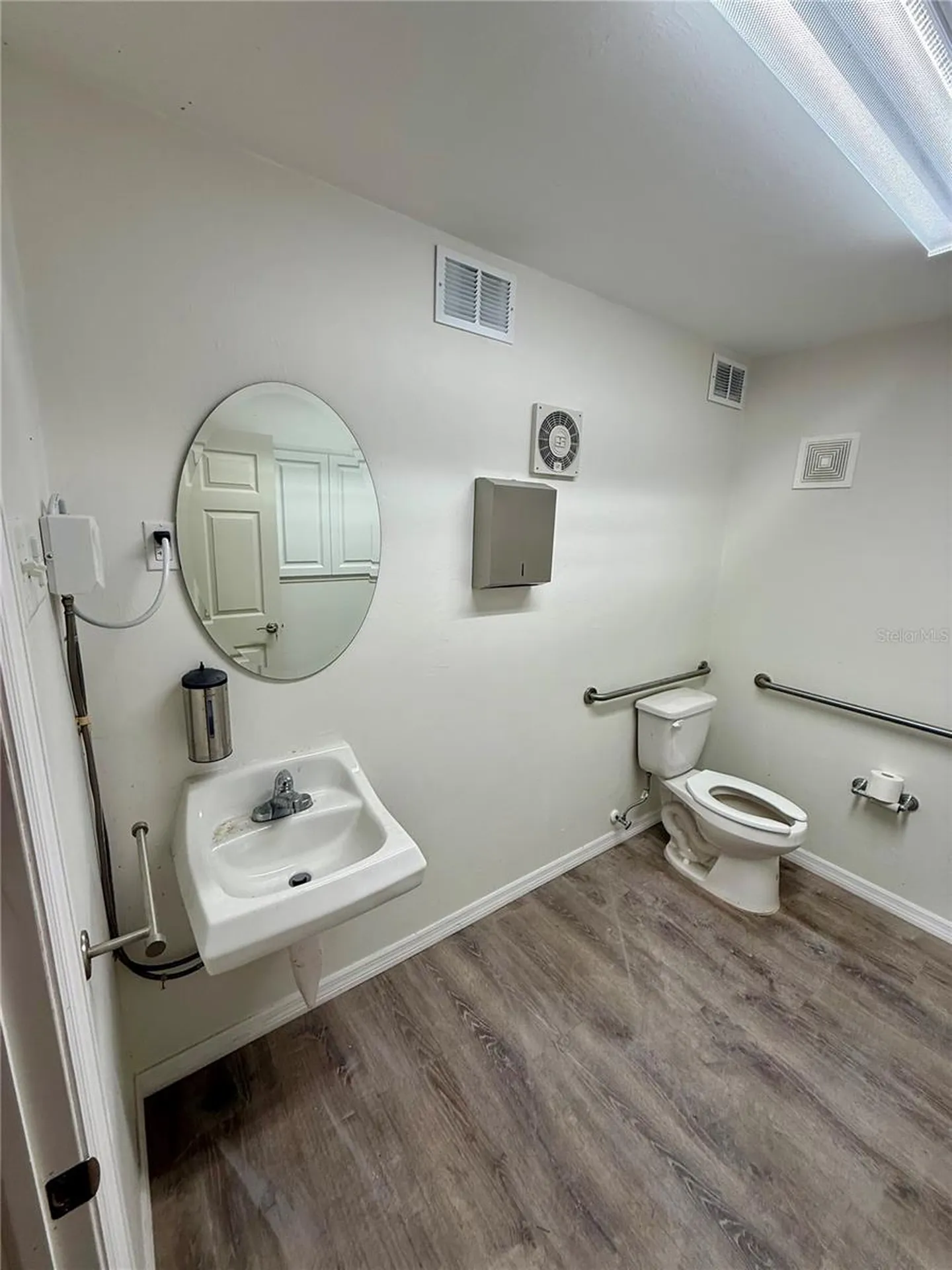 121 E Mckenzie Street Punta Gorda FL 33950