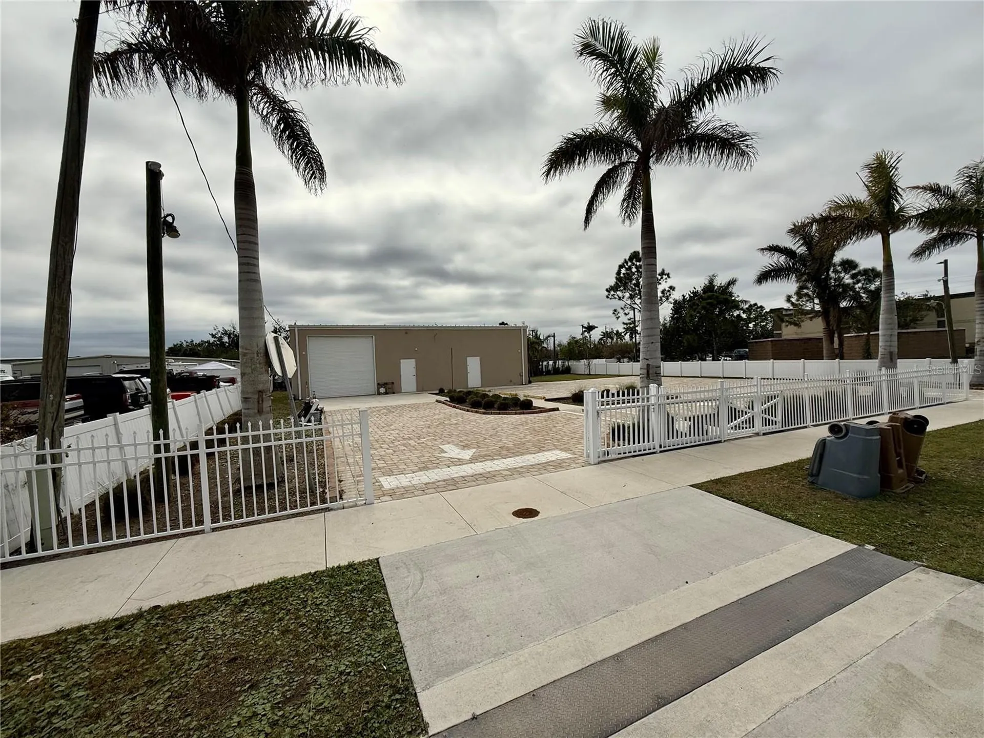 121 E Mckenzie Street Punta Gorda FL 33950