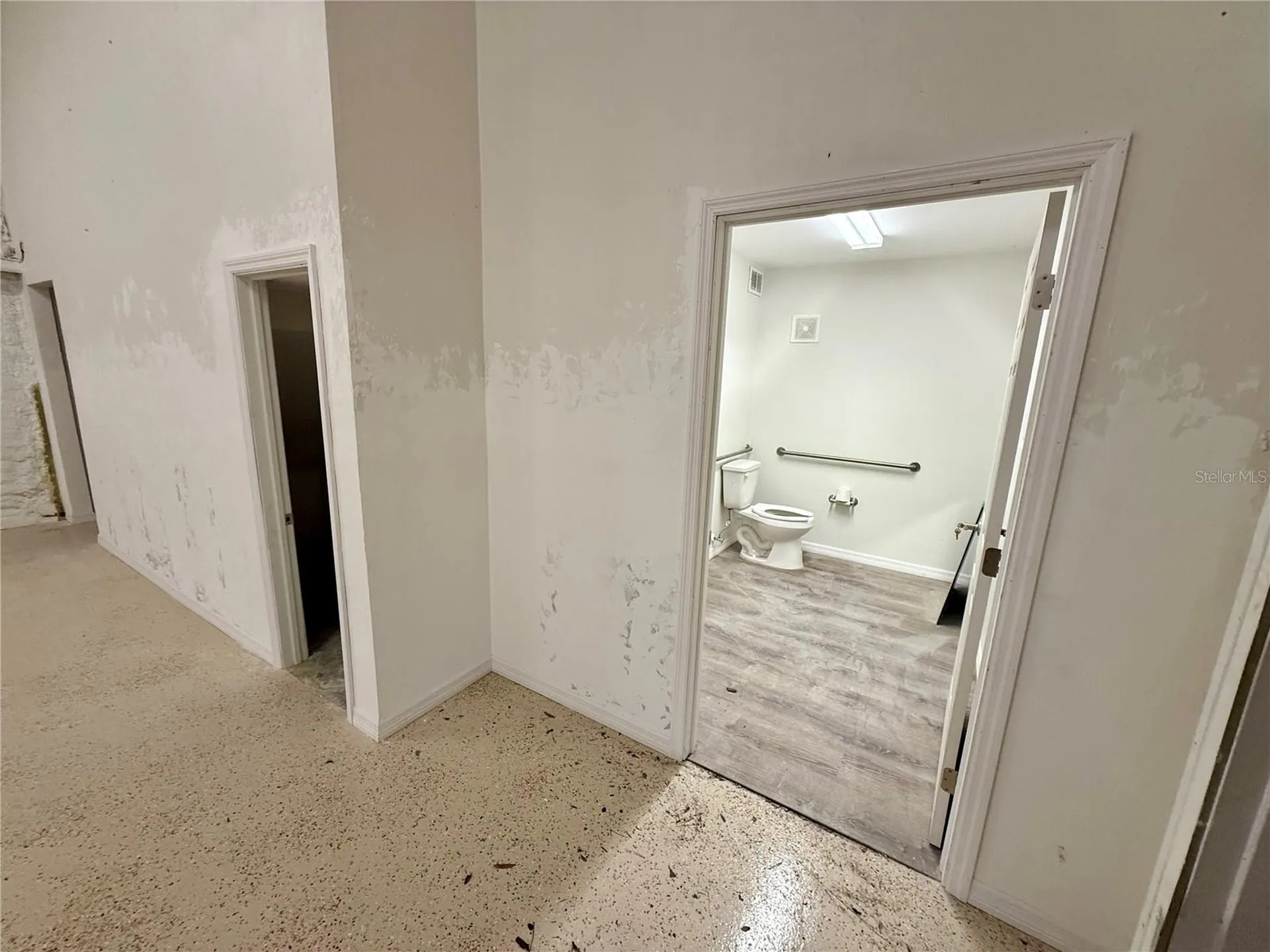 121 E Mckenzie Street Punta Gorda FL 33950