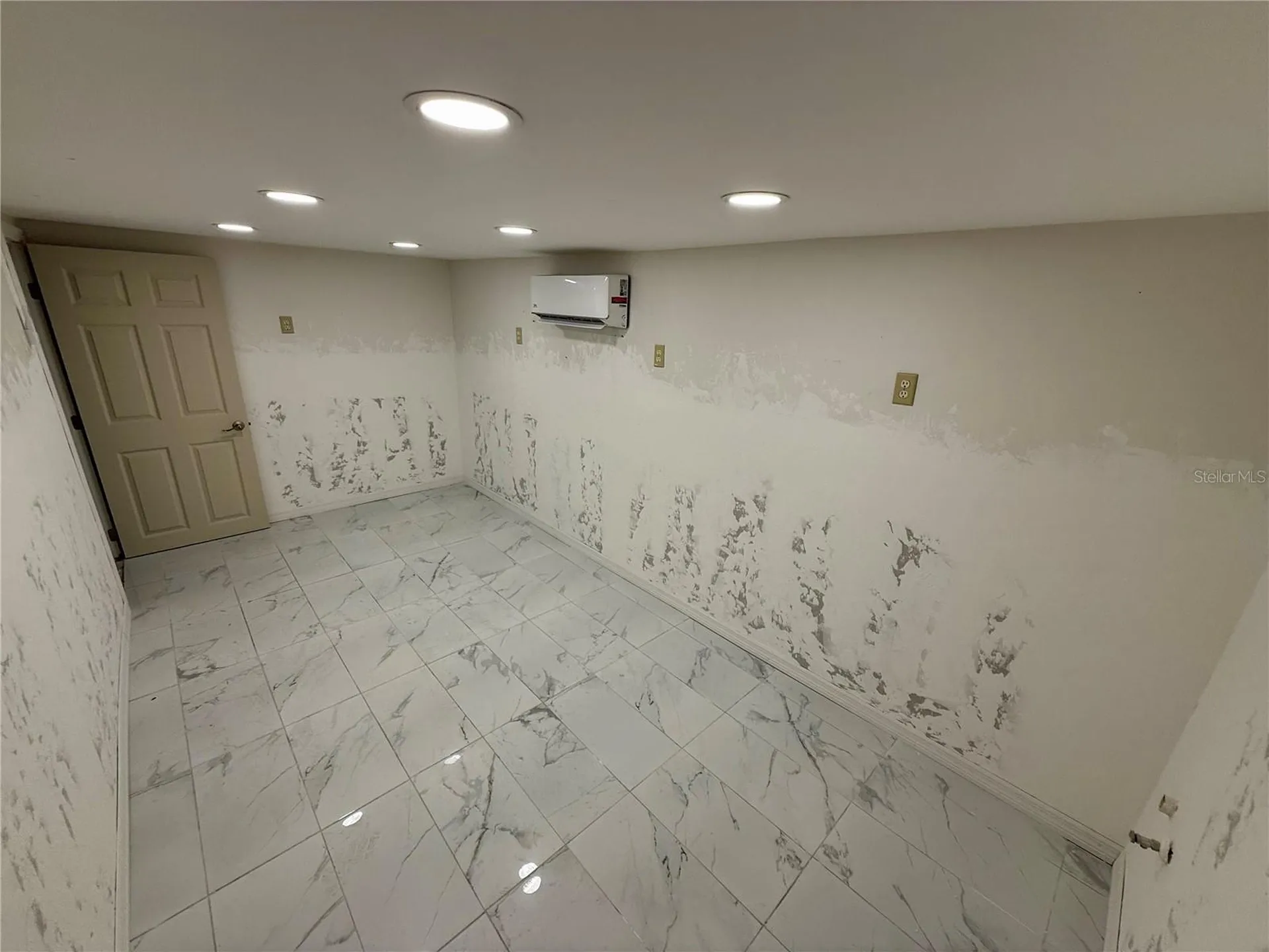 121 E Mckenzie Street Punta Gorda FL 33950