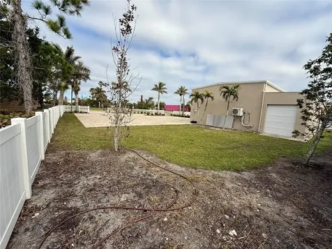 121 E Mckenzie Street Punta Gorda FL 33950