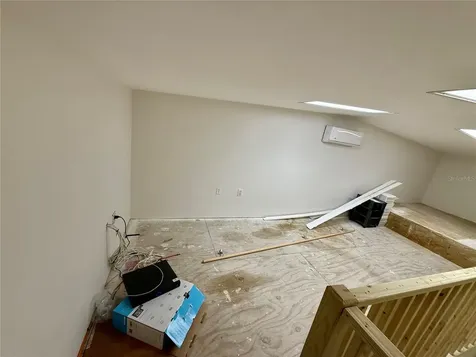 121 E Mckenzie Street Punta Gorda FL 33950