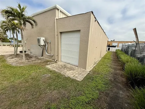 121 E Mckenzie Street Punta Gorda FL 33950