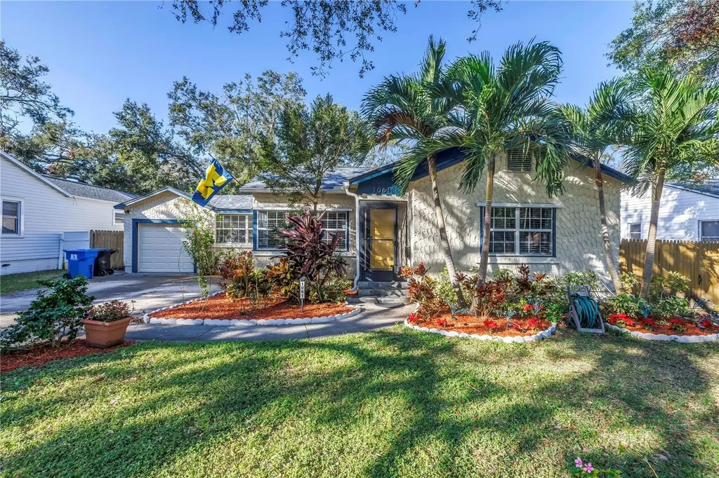 1061 45th Avenue N St Petersburg FL 33703