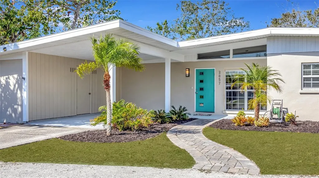 2857 Wood Street Sarasota FL 34237