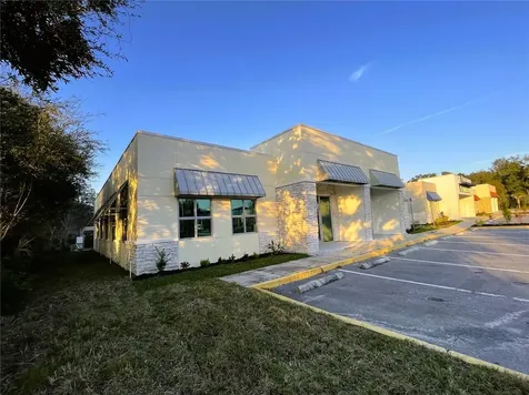 871 Highway 466 Lady Lake FL 32159
