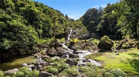 Hacienda Cascada Aguas Buenas PR 00703