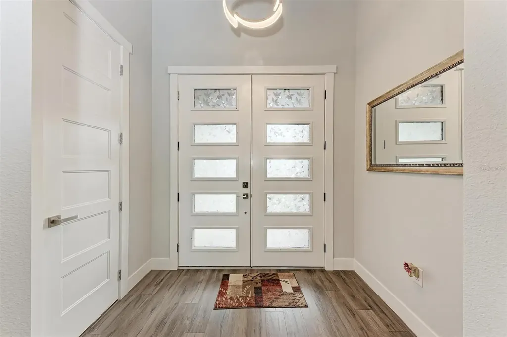 237 W Pine Valley Lane Rotonda West FL 33947
