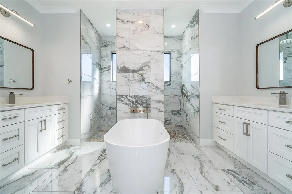 237 W Pine Valley Lane Rotonda West FL 33947