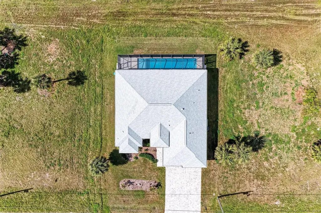 237 W Pine Valley Lane Rotonda West FL 33947