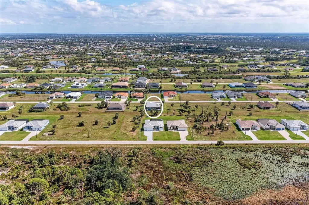 237 W Pine Valley Lane Rotonda West FL 33947