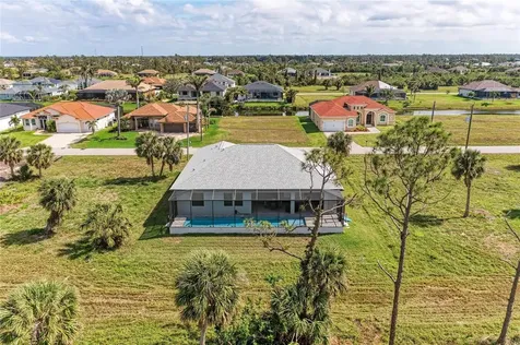 237 W Pine Valley Lane Rotonda West FL 33947