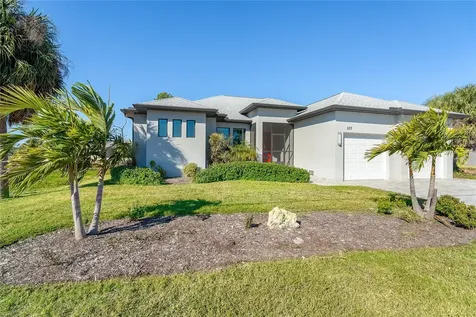 237 W Pine Valley Lane Rotonda West FL 33947