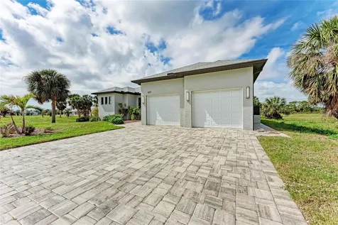 237 W Pine Valley Lane Rotonda West FL 33947