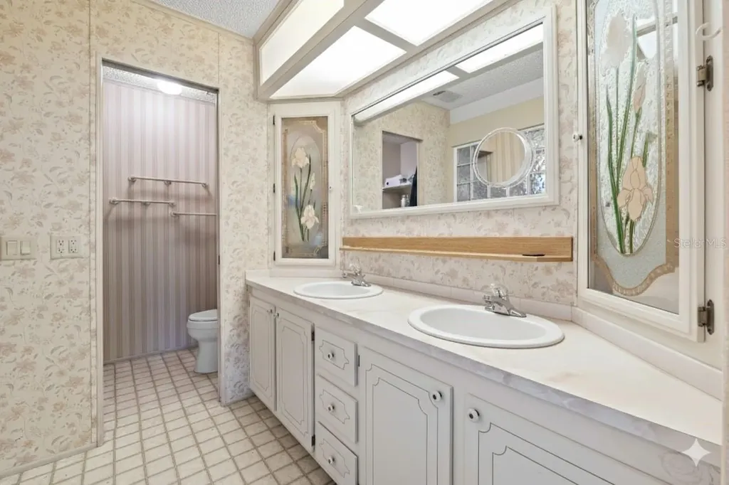 2673 Cayman Circle Zellwood FL 32798
